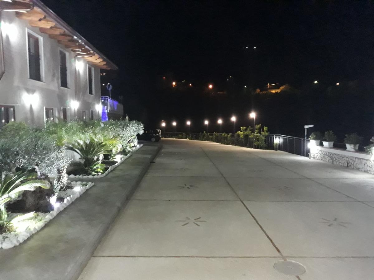 Villa Catie 카스텔라마레디스타비아 외부 사진
